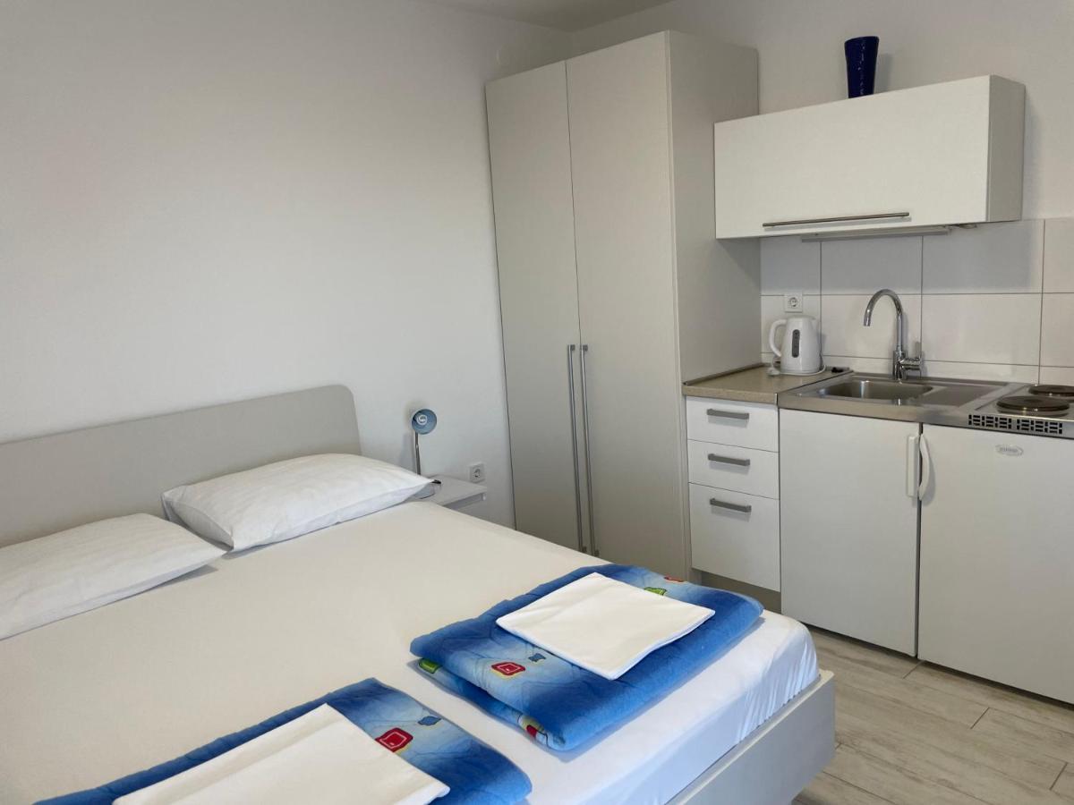 Apartment Maxim Primošten Zewnętrze zdjęcie