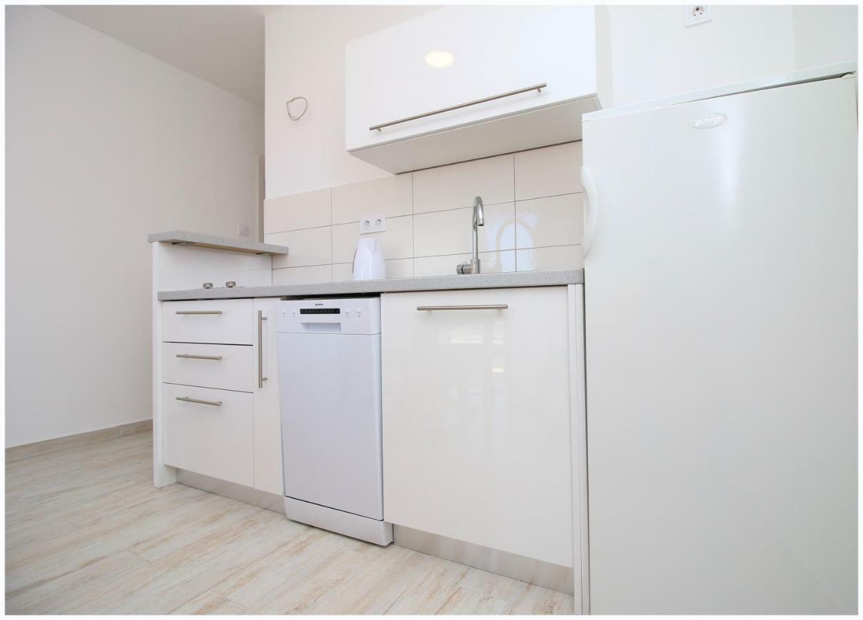 Apartment Maxim Primošten Zewnętrze zdjęcie